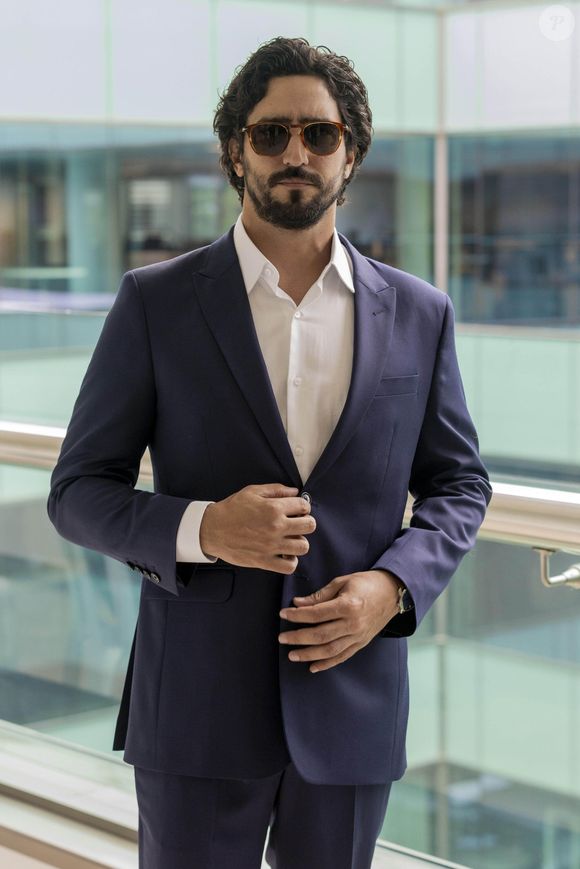 Ivan (Renato Góes) procura Heleninha (Paolla Oliveira), desaparecida, na novela 'Vale Tudo', em 15 de julho de 2025, terça-feira
