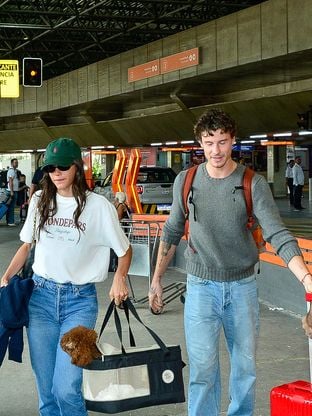 Bruna Marquezine e Shawn Mendes elegem luxuoso rancho para viagem
