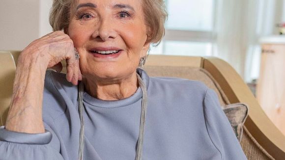 Há 62 anos, elas brilhavam na Globo, hoje vivem reclusas e fora da TV: como estão 6 atrizes 80+ que estrelaram novelas de sucesso?