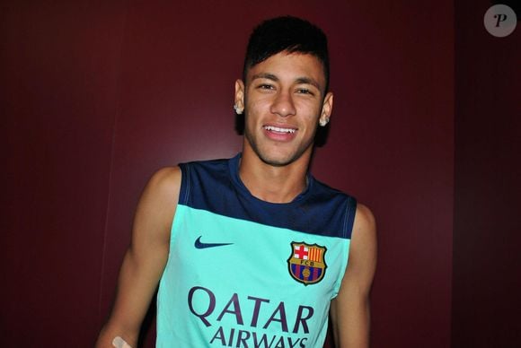 Neymar foi contratado pelo Barcelona ainda em 2013