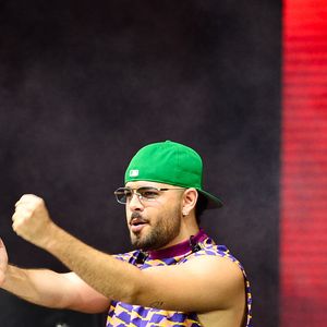 Pedro Sampaio: ‘Ninguém nunca soube disso. Esse segredo foi guardado a sete chaves. ‘POCPOC’ pegou top 1 do Brasil, top 1 de Portugal e ninguém sabia dessa curiosidade’