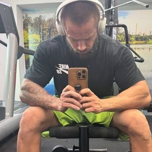 Segundo Rafael Cardoso, o foco no trabalho o fez deixar de aproveitar muitas coisas em sua vida pessoal