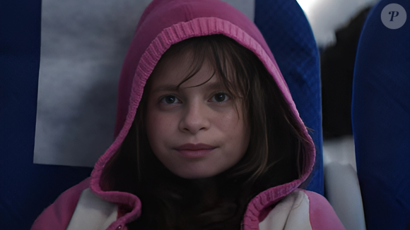 A atriz novata Imogen Faith Reid dá vida a Natalia Grace. Em entrevista, ela destacou o desafio de atuar em uma história tão ambígua, onde sua personagem pode ser vista como vítima ou manipuladora, dependendo da versão dos fatos.