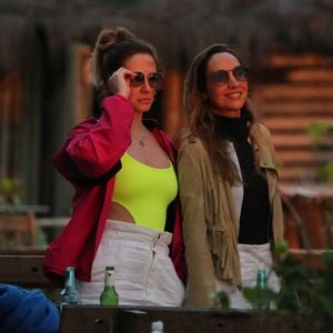 Maria Maya e Amanda Labrego assumiram o namoro nas redes sociais em agosto de 2021