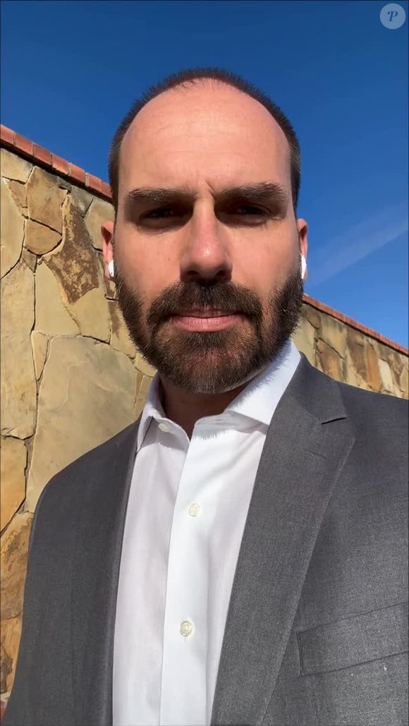 Eduardo Bolsonaro teve o mandato cassado na última quinta-feira (18) pela Mesa Diretora da Câmara dos Deputados