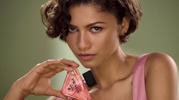 Achei na Zara o 'gêmeo baratinho' do perfume importado que deixa Zendaya com cheiro de rica: custa menos de R$ 120; com notas de tangerina e baunilha, ele custa 87% menos