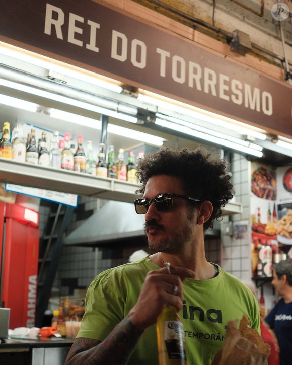 Fotógrafo e dono de um negócio de sistema de som, Rodrigo Massoni se especializou em panificação depois do reality show, além de usar as redes sociais para indicar restaurantes