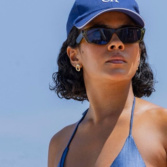 Na novela 'Vale Tudo', Maria de Fátima (Bella Campos) armou para que sua mãe Raquel (Taís Araújo) acreditasse que foi Ivan (Renato Góes) quem roubou a mala com dinheiro.