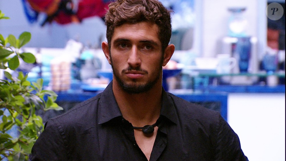 BBB 20 – Lucas Chumbo (Virgem): O surfista foi um dos primeiros Camarotes da história do programa, mas saiu logo na estreia. Depois, ainda participou de No Limite