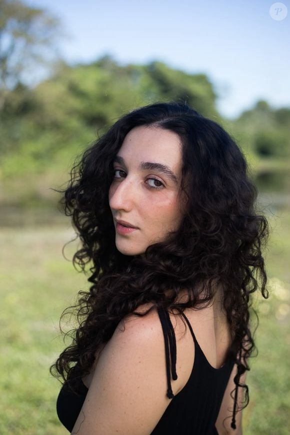 Para Ana Boeckel, a banalidade de Loquinha está em coisas simples: almoço na casa da sogra, café da tarde, manhã ao lado da parceira e até as brigas da rotina