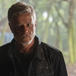 Jaques (Marcello Novaes) realizará seu sonho de infância: viver da música