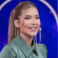 Cancela o bodysplash de Vanilla... e vai pra Globo? Virgínia conversa Virgínia conversa com repórter e revela possibilidade de programa novo após saída do SBT