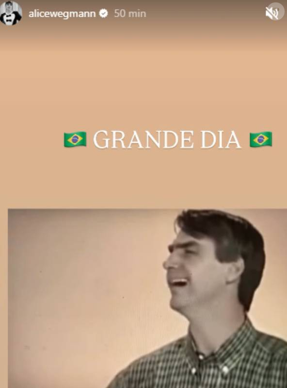 Alice Wegmann fez um post celebrando a condenação de Jair Bolsonaro em seu Instagram: 'Grande dia'