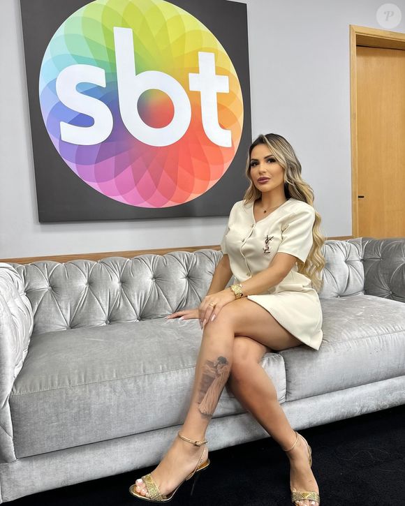 Desde então, Deolane Bezerra vem passando por um processo de emagrecimento visível