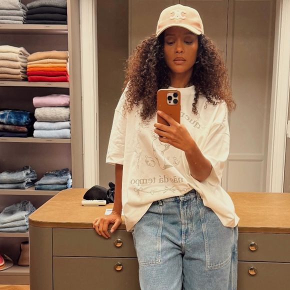 Moda de Taís Araujo prioriza o conforto e a praticidade