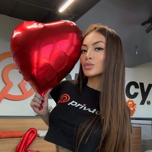 Mari Ávila, que viveu um romance de fachada com Andressa Urach, está em segundo lugar no ranking