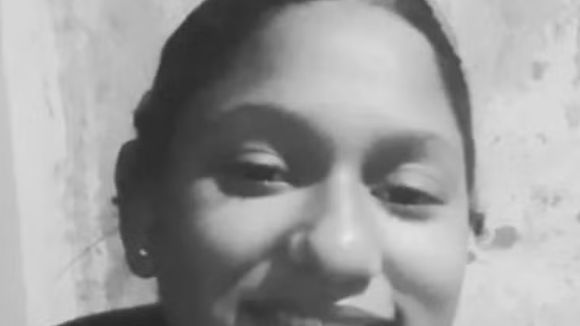 Revoltante: menina de 11 anos de idade é espancada dentro de escola por colegas no Sertão de PE e morre horas depois