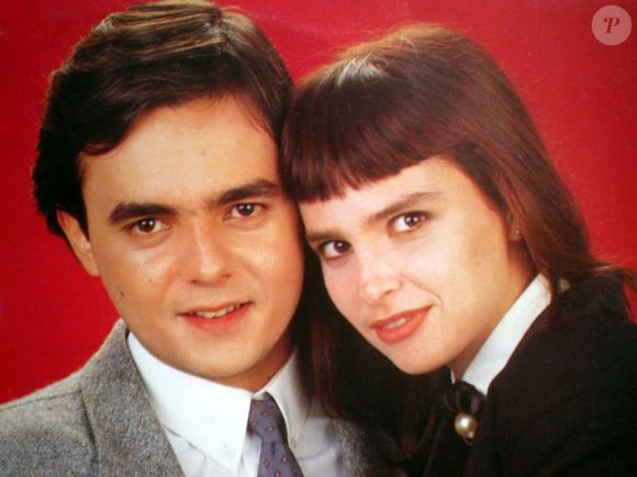 Cassio Gabus Mendes e Lídia Brondi como Afonso Roitman e Solange Duprat em 1988