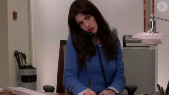 Anne Hathaway destaca que Andy Sachs está mais confiante e menos preocupada em agradar os outros na nova fase da história