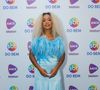 Teleton 2025: Cariúcha escolheu um vestido azul com plumas estilo debutante