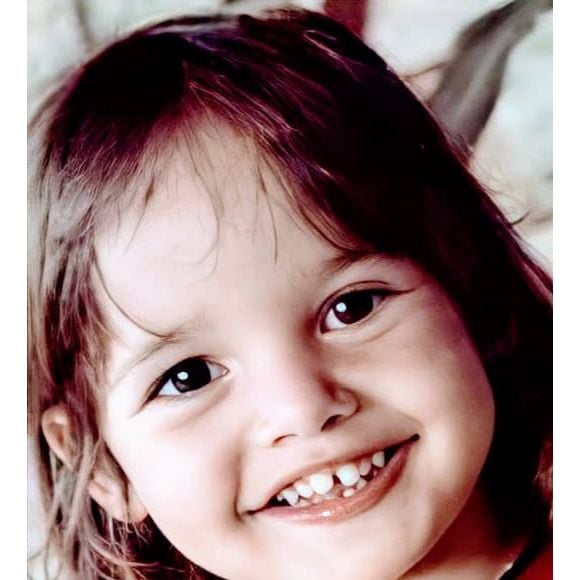 Daniella Perez praticava diversos estilos de dança, como jazz, sapateado e dança de salão. Atriz foi estrela da novela De Corpo e Alma