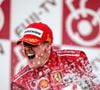 Michael Schumacher foi o primeiro piloto a ganhar 7 títulos na Fórmula 1, sendo 5 em sequência