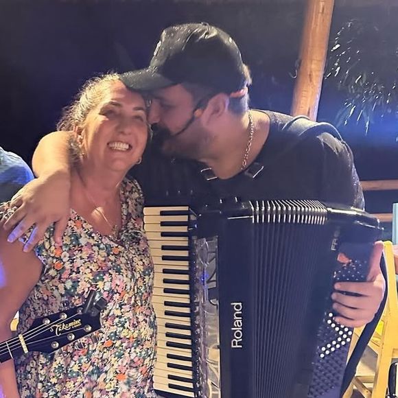 Danilo Nascimento, mais conhecido como Danilo Sanfoneiro, tem sido apontado como novo namorado de Margareth Serrão