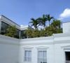 Casa de luxo de jogador do Brasil: 2.100m², horta suspensa e espaço de festas para 100 pessoas