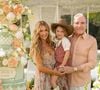 Roberto Justus e Ana Paula Siebert organizaram uma festa luxuosa para a filha Vicky neste sábado, dia 16 de maio