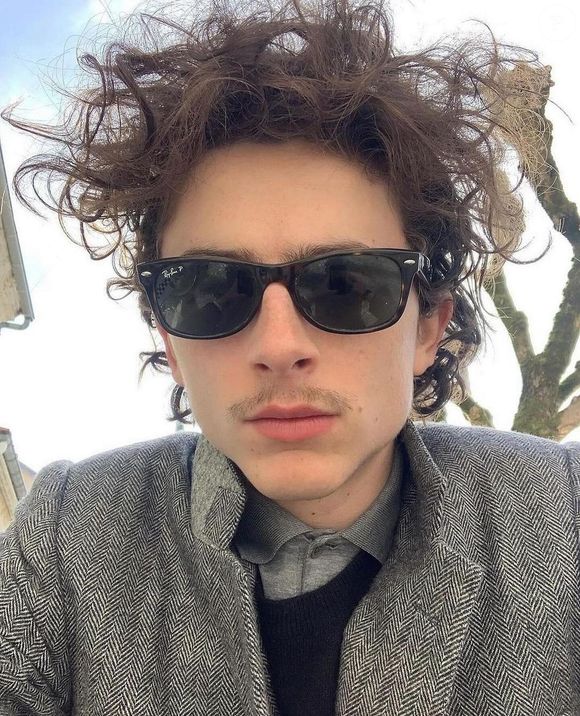 Timothée Chalamet  se recusa a ser um "adereço" para as Kardashians.