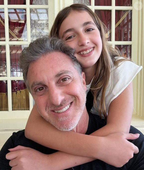Filha de Luciano Huck, Eva Huck ganhou homenagem do pai pelos seus 13 anos: 'Nossa caçula, bailarina e princesa'