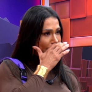 Em meio ao choro de eliminação e separação das irmãs, Gracyanne Barbosa e Giovanna se preocupam mais com a divisão das malas no 'BBB 25'