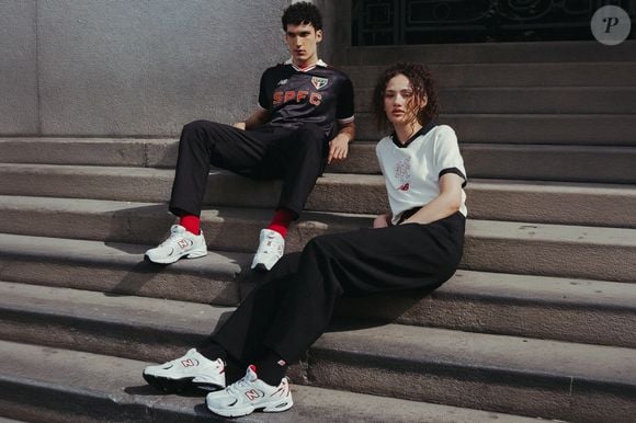 A New Balance e o São Paulo Futebol Clube apresentam uma edição especial do clássico 530, unindo esporte e streetwear