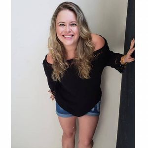 Mari Bridi mudou muito sua aparência nos últimos anos