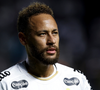 Neymar recebeu o carinho da torcida mirim do Santos neste domingo, 23 de agosto de 2026