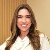 Patrícia Abravanel passa sufoco e tem carro roubado no dia do aniversário de 48 anos; filha de Silvio Santos reage: 'Tem que ser com...'