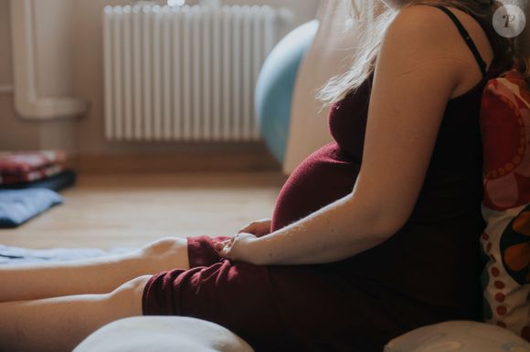 O último exame tinha sido feito na quarta-feira no próprio Hospital da Mulher Mariska Ribeiro, em Bangu. Os laudos também apontam dois batimentos cardíacos.