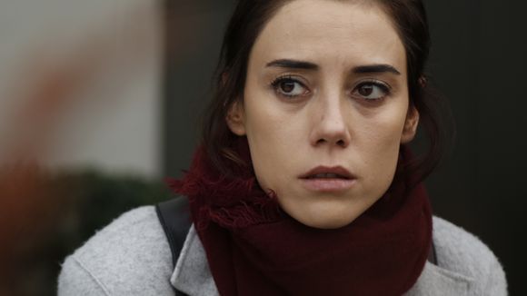 Tragédia: morte trágica e precoce abala Zeynep após fim de sequestro; resumo do capítulo da novela 'Mãe' de quarta-feira (11/02)