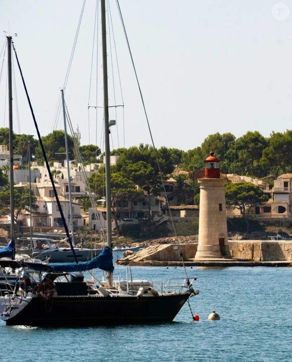 A poucos minutos de Camp de Mar fica Port d’Andratx, um antigo porto pesqueiro transformado em um dos destinos mais sofisticados da ilha
