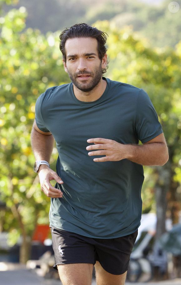 Em 'Vale Tudo', Afonso (Humberto Carrão) pegará  a esposa na cama com César (Cauã Reymond) em 21 de agosto