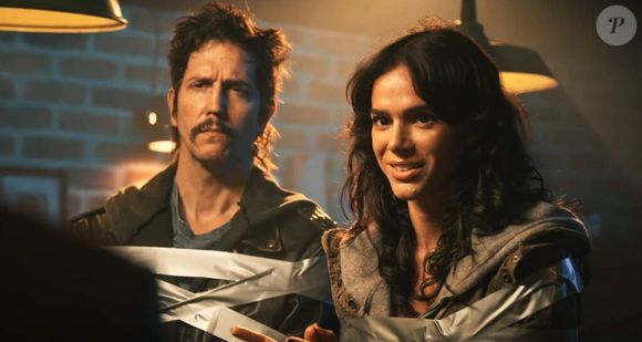 Bruna Marquezine e Vladimir Brichta entregam atuação e comédia com timing perfeito em 'Velhos Bandidos'