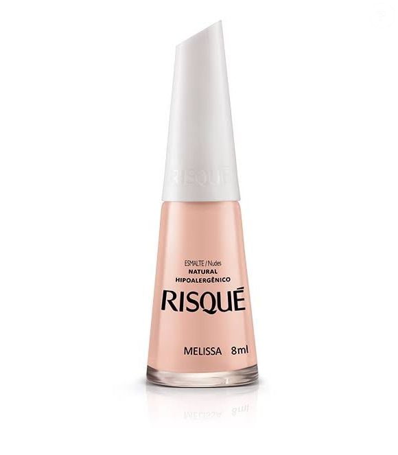 Com acabamento nude natural e secagem rápida, o Risqué Melissa é uma opção elegante para quem deseja reproduzir o estilo clássico e atemporal associado à realeza
