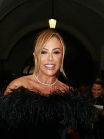 Vestido de festa para convidada e madrinha: veja os looks de Poliana, Virgínia, Gabriela Versiani e mais no casamento de Samara Pink