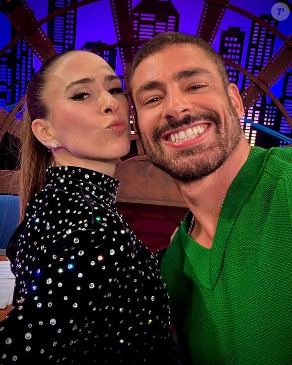 Cauã Reymond esteve no programa 'Lady Night' da última quarta-feira (20), exibido no Multishow