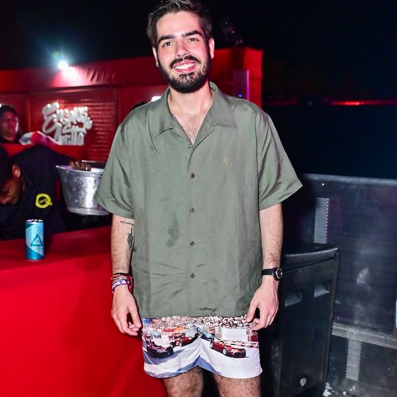 Filho de Faustão, João Guilherme Silva nos Ensaios da Anitta