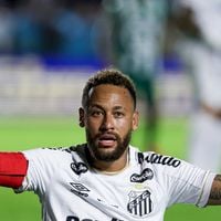 Neymar xingou jogador do Santos de 'bosta'? Jogador é envolvido em nova polêmica após bronca em vestiário e se revolta: 'Não vou aceitar'