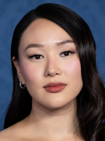 No Japão, na China e na Coréia, o foco na 'pele de porcelana' é tão alto que o arroz branco é skincare há milênios; descubra os benefícios científicos da água de arroz