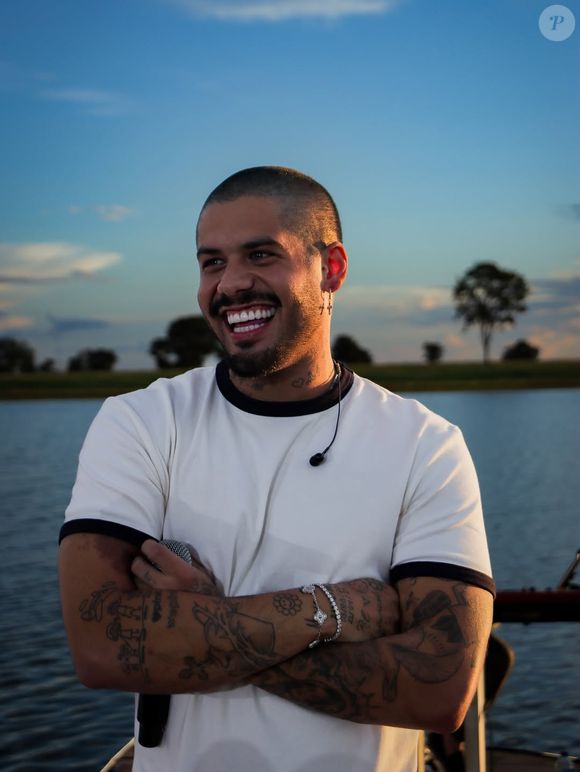 Zé Felipe: ‘Acabou esse negócio de viajar, sem Copa do Mundo, sem viagem. É estudar, estudar, rotina’