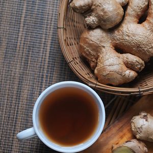 Shot matinal da nutricionista tem ingredientes simples, como o gengibre e o vinagre de maçã