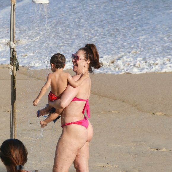 Bumbum de Claudia Raia é uma das partes do seu corpo mais elogiadas por internautas e fãs nas redes sociais
